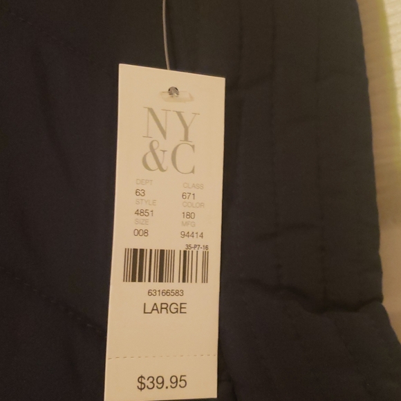 Puffer Vest - Picture 4 of 7